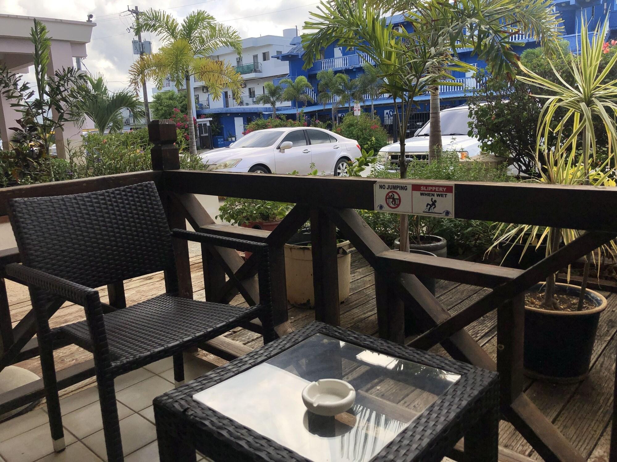 Holiday Saipan Hotel Екстериор снимка