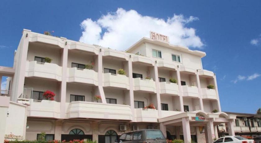Holiday Saipan Hotel Екстериор снимка