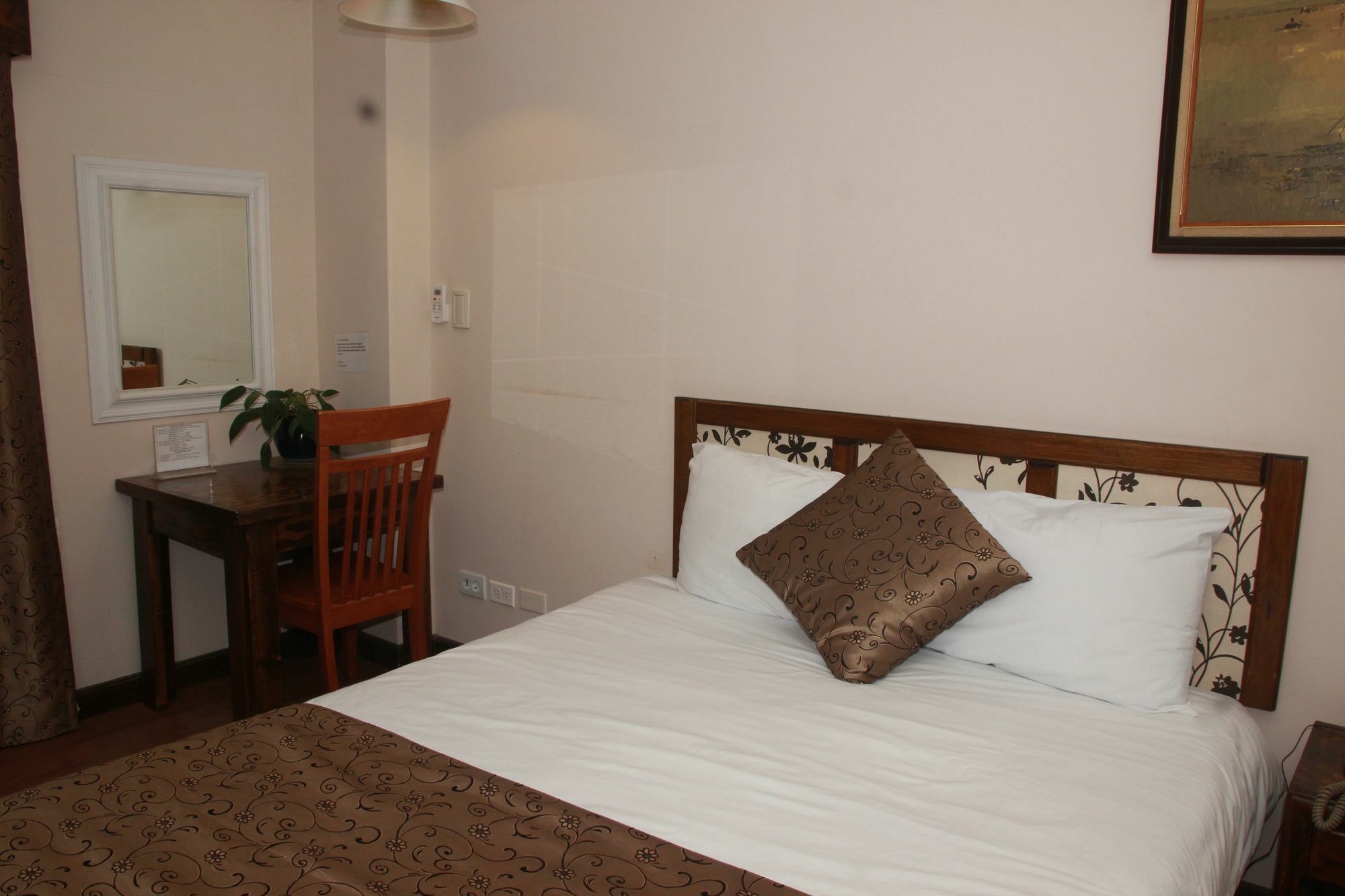 Holiday Saipan Hotel Екстериор снимка
