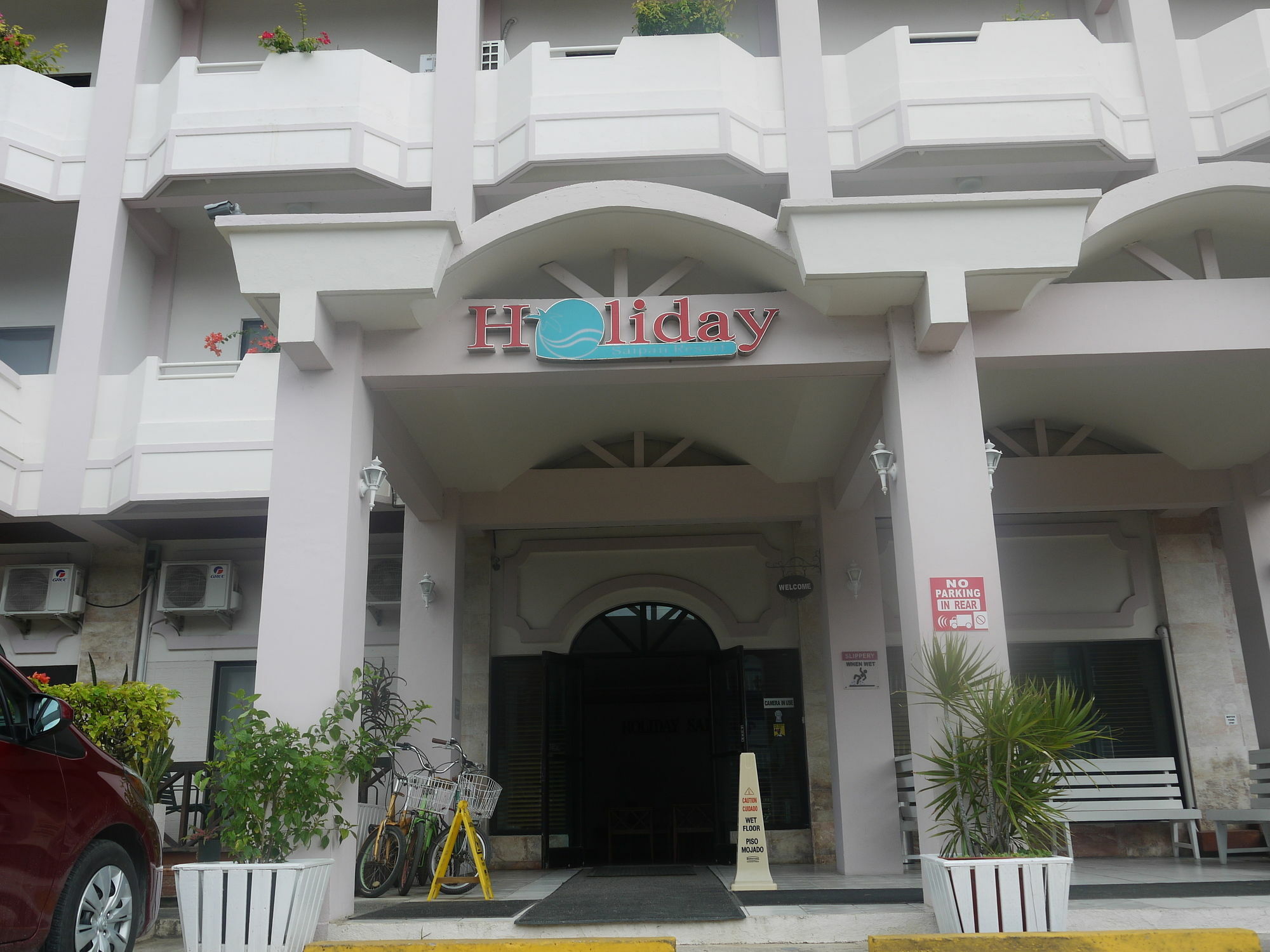 Holiday Saipan Hotel Екстериор снимка